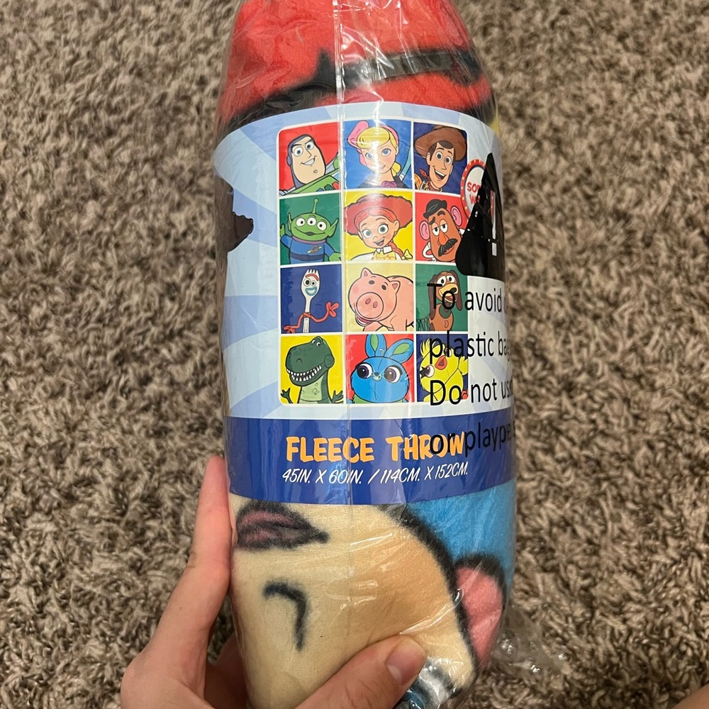 Toy Story Fleece Throw Blanket NWT